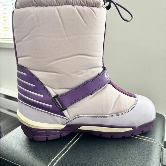 Sorel Women's Purple and Light Lavender Winter Boots size 7 - Picture 3 of 14